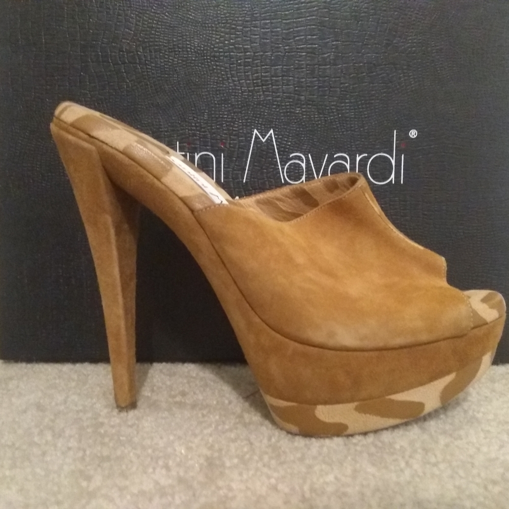 Santini mavardi suede platforms